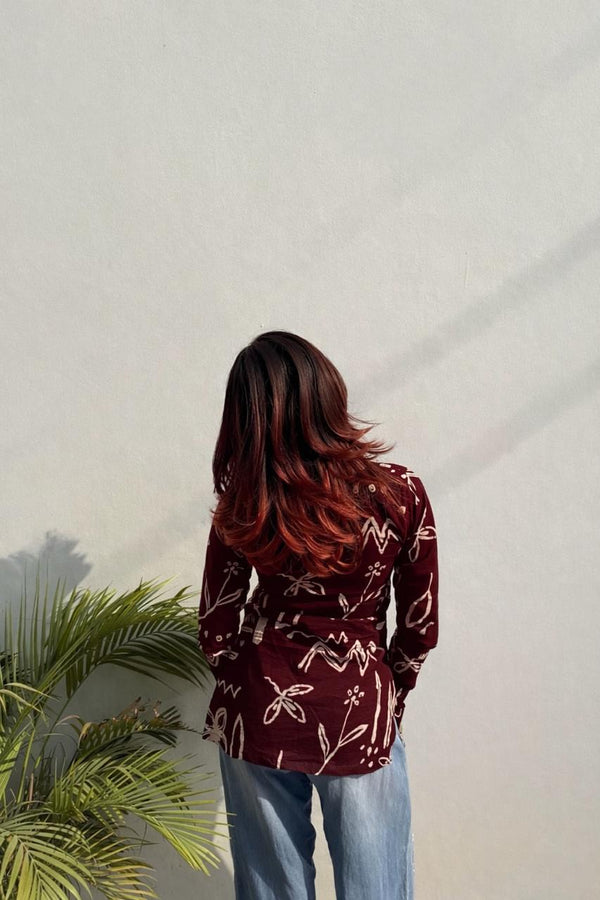 Maroon Abstract Printed Square Neck Short Kurti