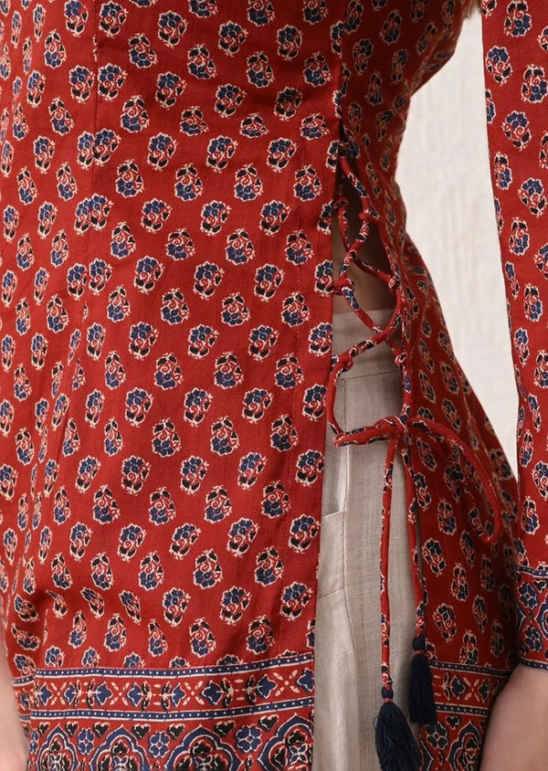Women's Maroon Geometric Print Short Kurti & Ivory Palazzo Set