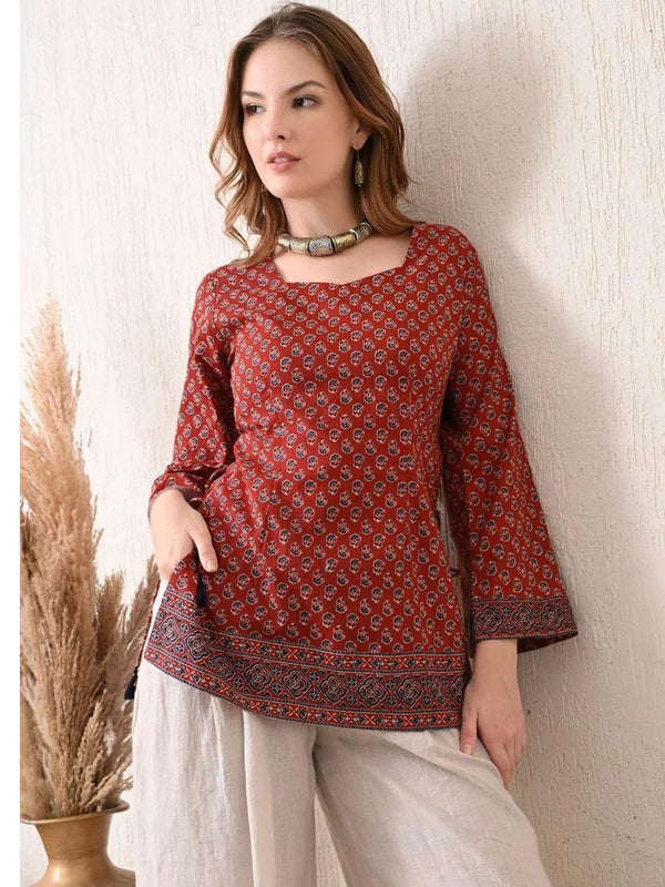 Women's Maroon Geometric Print Short Kurti & Ivory Palazzo Set
