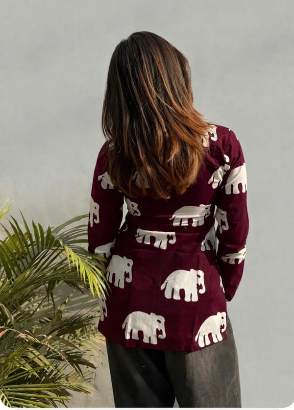 Women's Maroon White Elephant Print Square-Neck Short Kurti