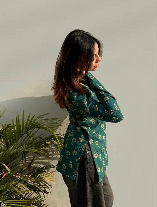 Women's Teal Small Floral Print Square-Neck Short Kurti