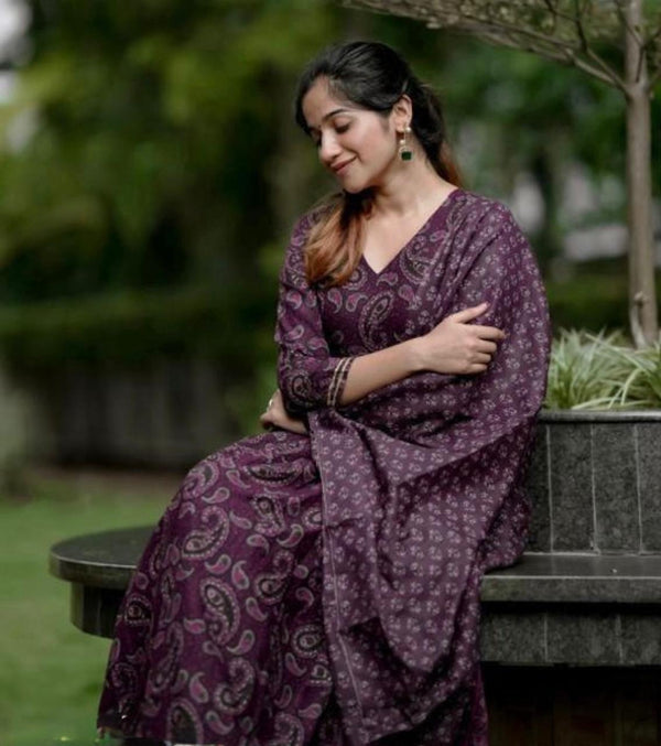 Women's Purple Paisley Print Anarkali Suit Set with Dupatta