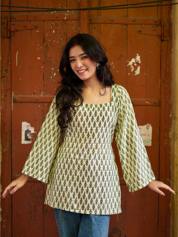 Amaira Square Neck Kurti