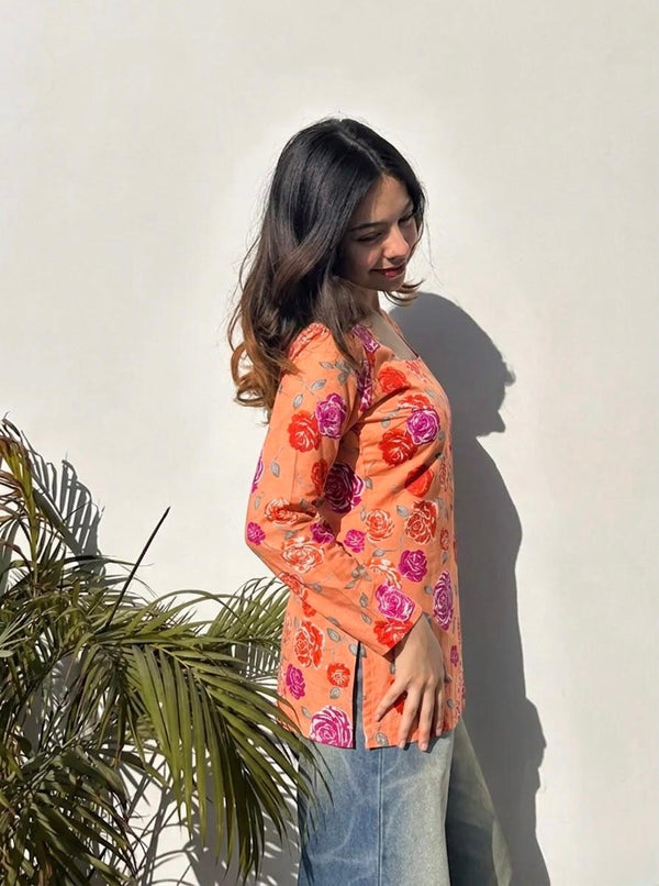 Women's Peach Floral Print Square-Neck Short Kurti