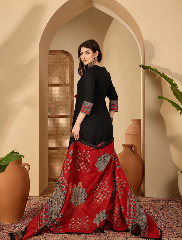 Women's Black Decorative-Yoke Anarkali Suit Set with Red Dupatta