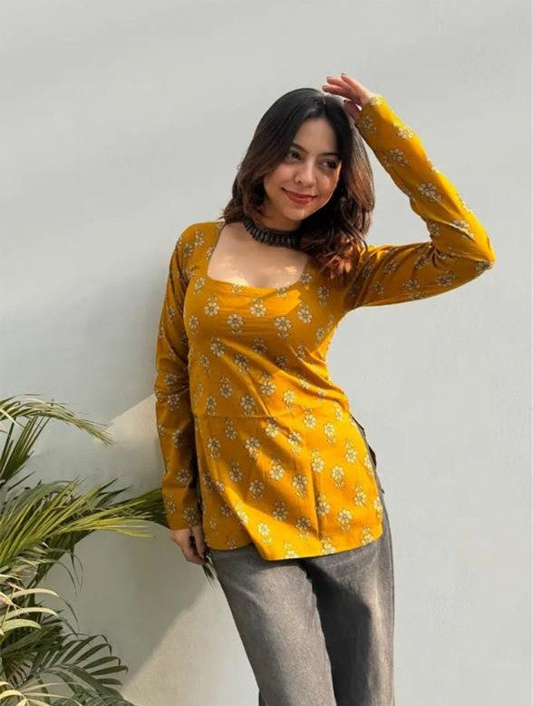 Women's Mustard Small Floral Print Square-Neck Short Kurti